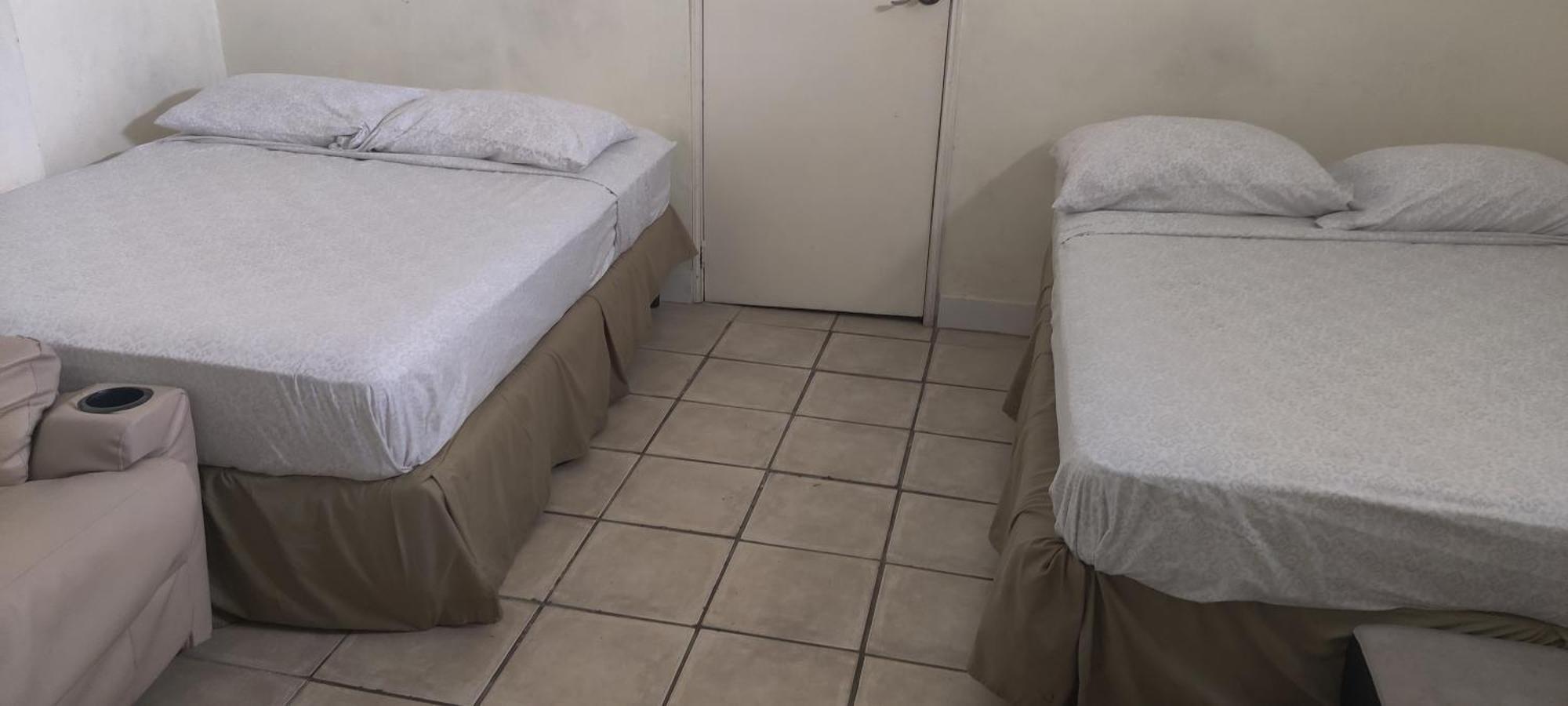 Bed and Breakfast Woodbrook On The Avenue Port of Spain Екстер'єр фото