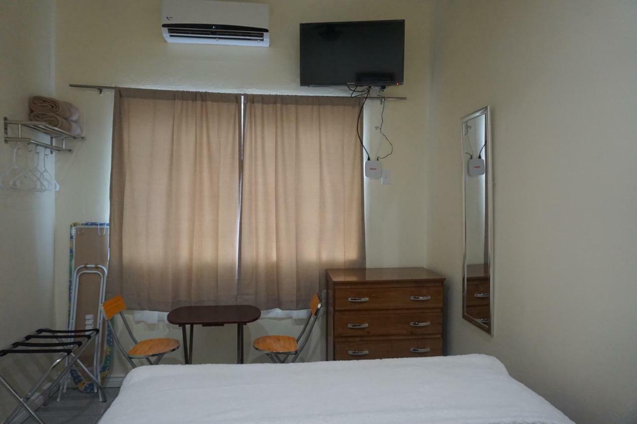 Bed and Breakfast Woodbrook On The Avenue Port of Spain Екстер'єр фото