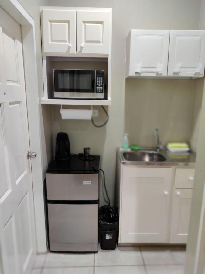 Bed and Breakfast Woodbrook On The Avenue Port of Spain Екстер'єр фото